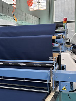 Dyeing and finishing — dyeing equipment with fabric